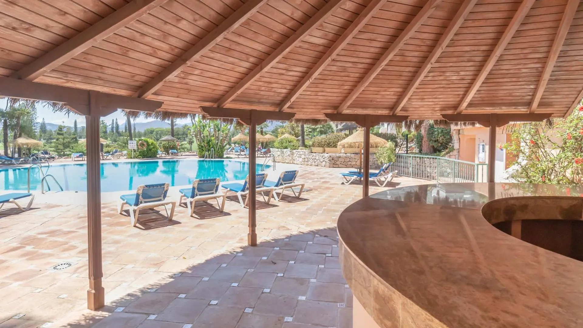 Matchroom Country Club Perla Roja 1 Malaga