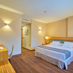 4* فندق غوادالميدينا